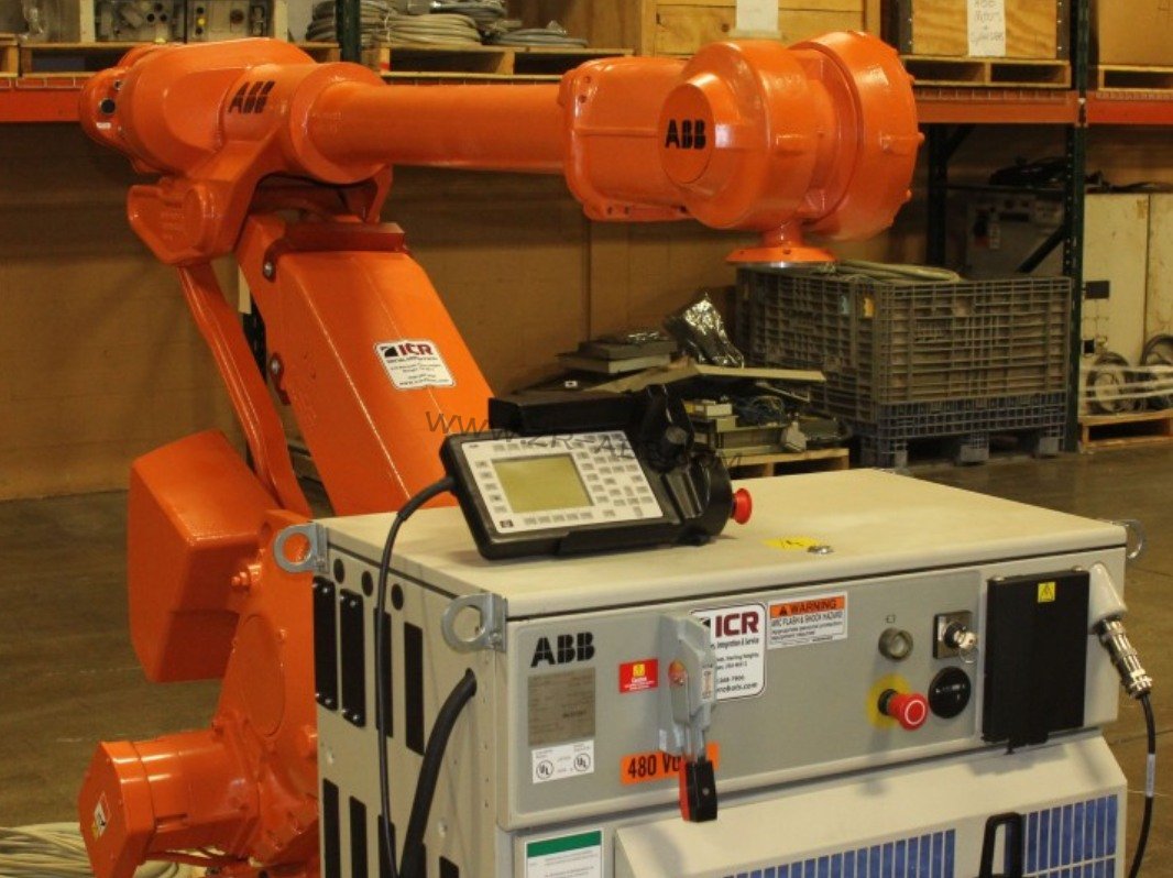 ABB IRB4400���әC���˱��B�z������