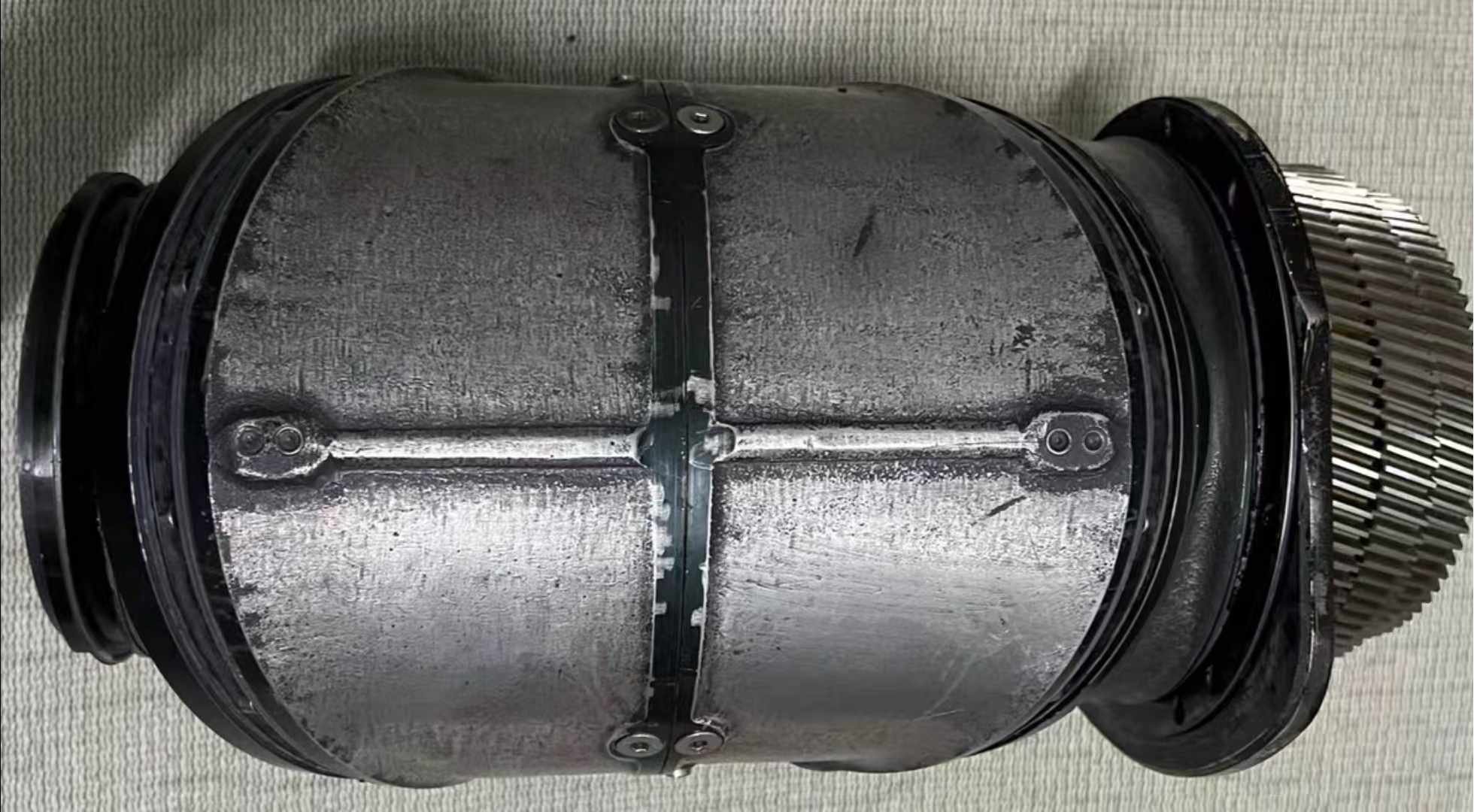 ABB��Ϳ�C(j��)���˱��B(y��ng)�п��S����