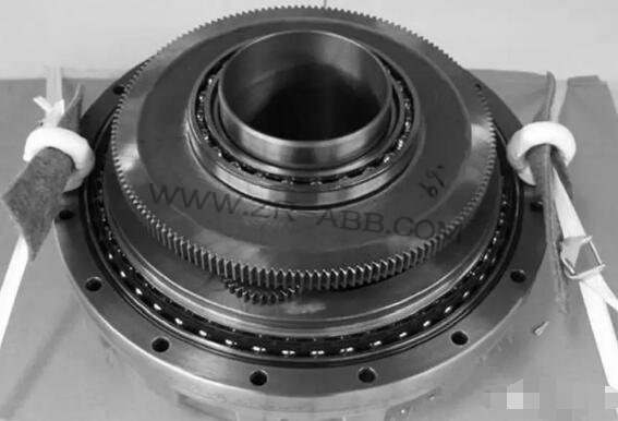 ABB�C����IRB6640���Q�p�ٙC�Ĳ��E